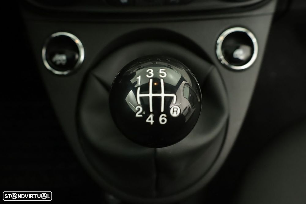 Fiat 500 1.0 Hybrid - 11