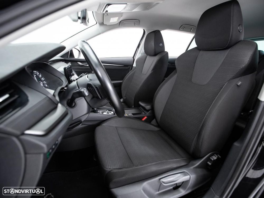 Skoda Octavia Break 2.0 TDI Sportline DSG - 9