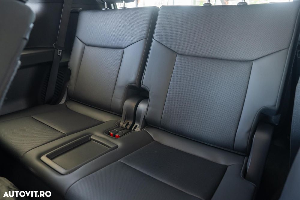 Toyota Land Cruiser 2.8l D-4D 204 CP A/T 7 locuri Luxury AVS - 20