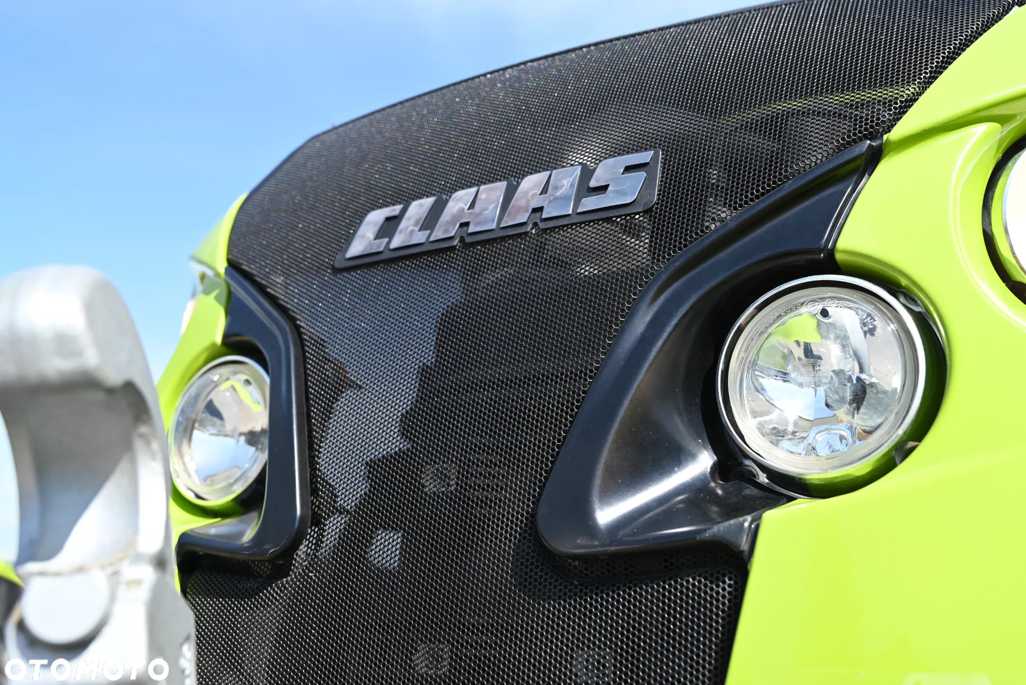 Claas AXION 850 - 29