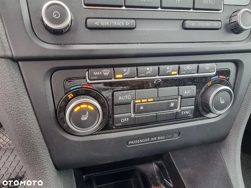 Volkswagen Golf - 30