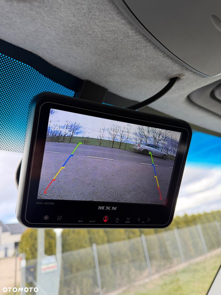 Mercedes-Benz Sprinter - 17