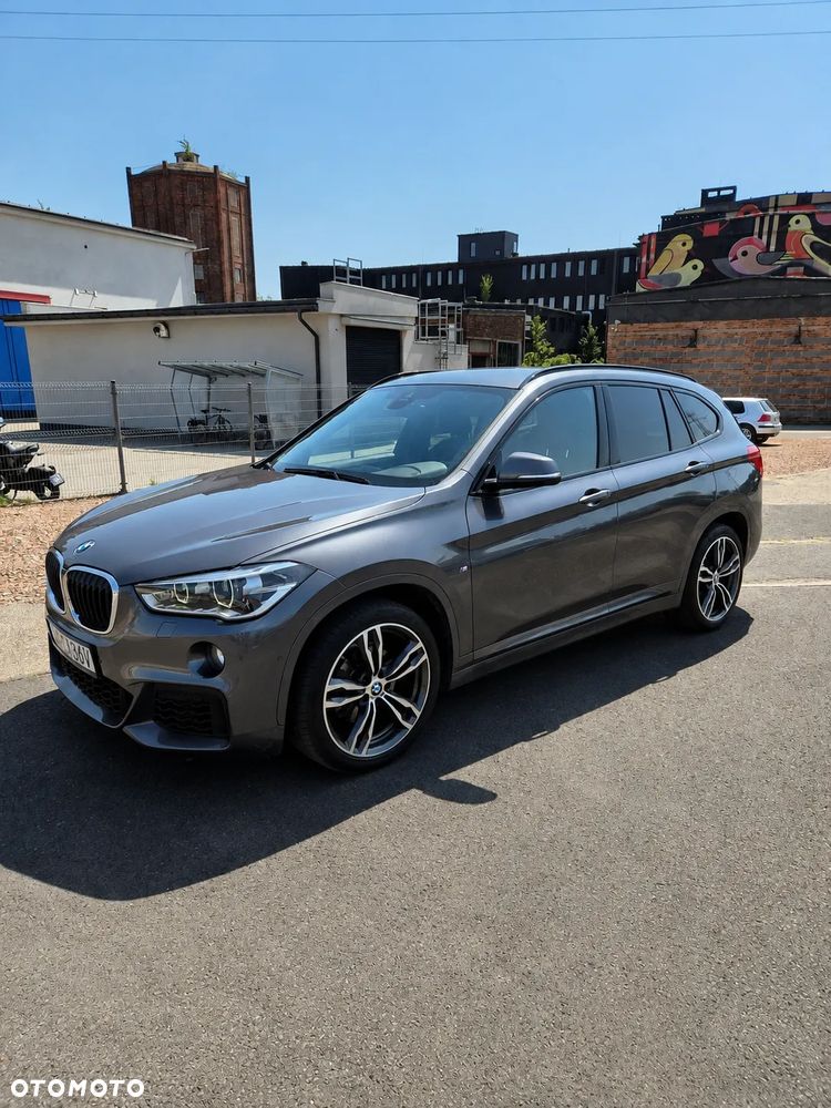BMW X1 sDrive18i Sport Line - 1
