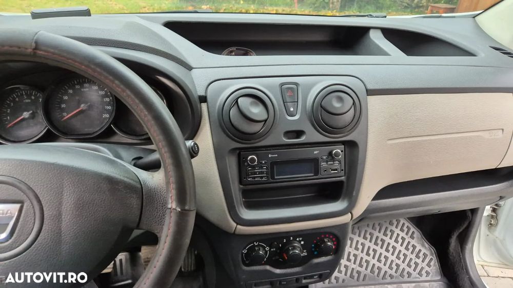 Dacia Dokker 1.5 dCi 90 CP Laureate - 11