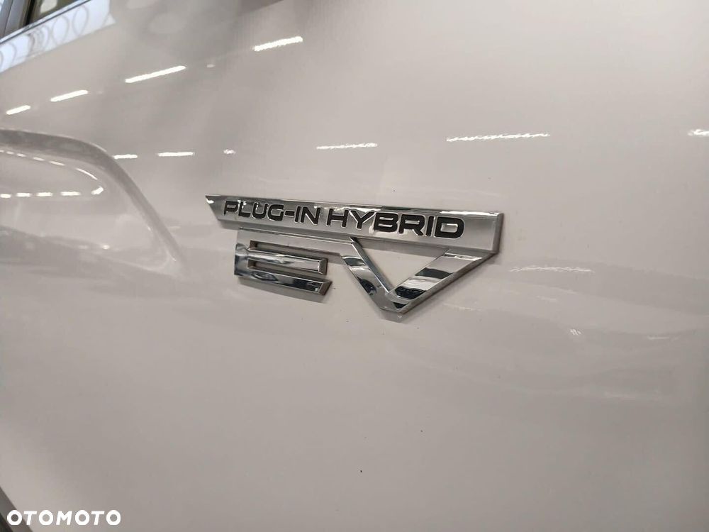 Mitsubishi Eclipse Cross - 12