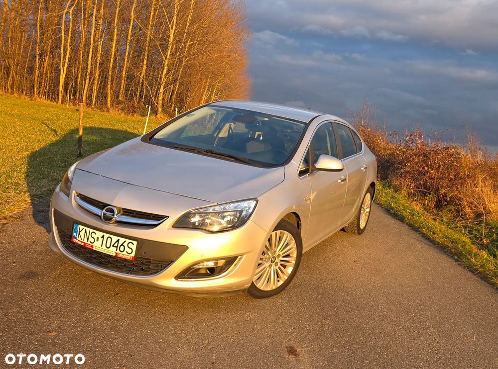 Opel Astra 1.4 T Cosmo - 5