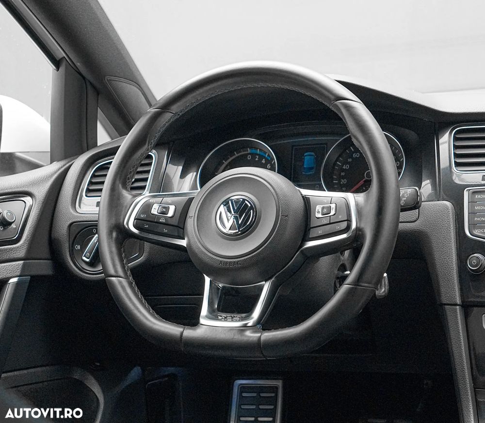 Volkswagen Golf 1.4 GTE Plug-In-Hybrid DSG - 18