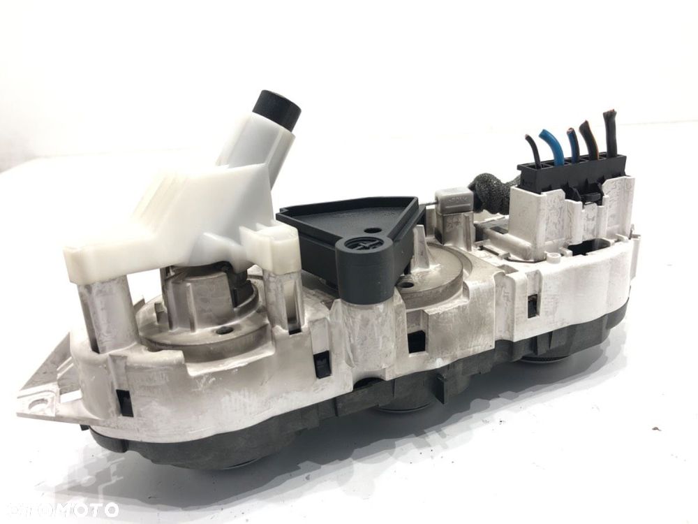 PANEL STEROWANIA NAWIEWU - 49.00 PLN - FORD FOCUS II Turnier (DA_, FFS, DS) 2004 - 2012 1.6 TDCi 80 - 4