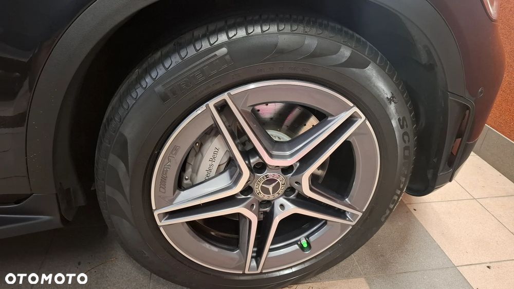 Mercedes-Benz GLC 200 d 4-Matic Business Edition - 2