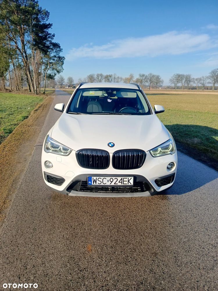 BMW X1 - 1