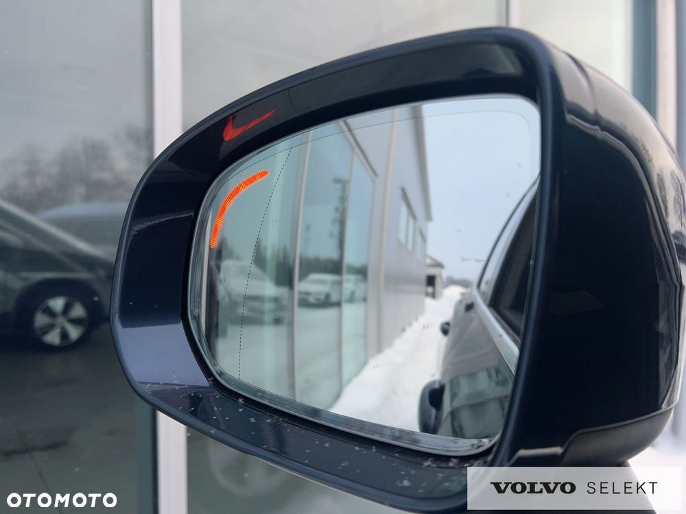 Volvo XC 60 B5 B AWD Core - 25
