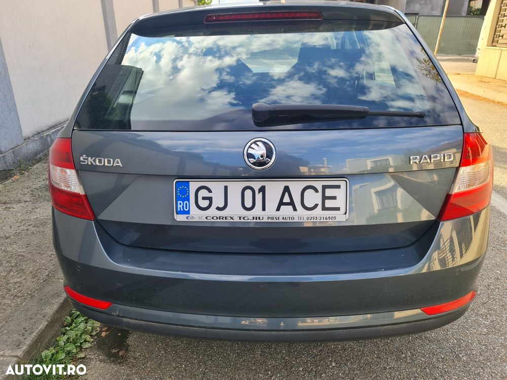 Skoda RAPID Spaceback 1.4 TDI DSG Style - 2