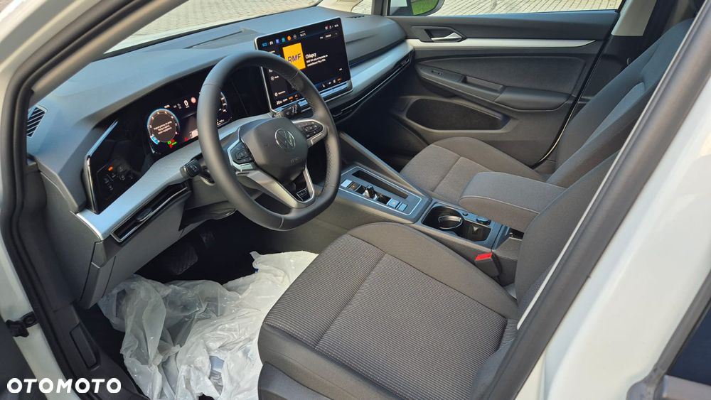 Volkswagen Golf - 17