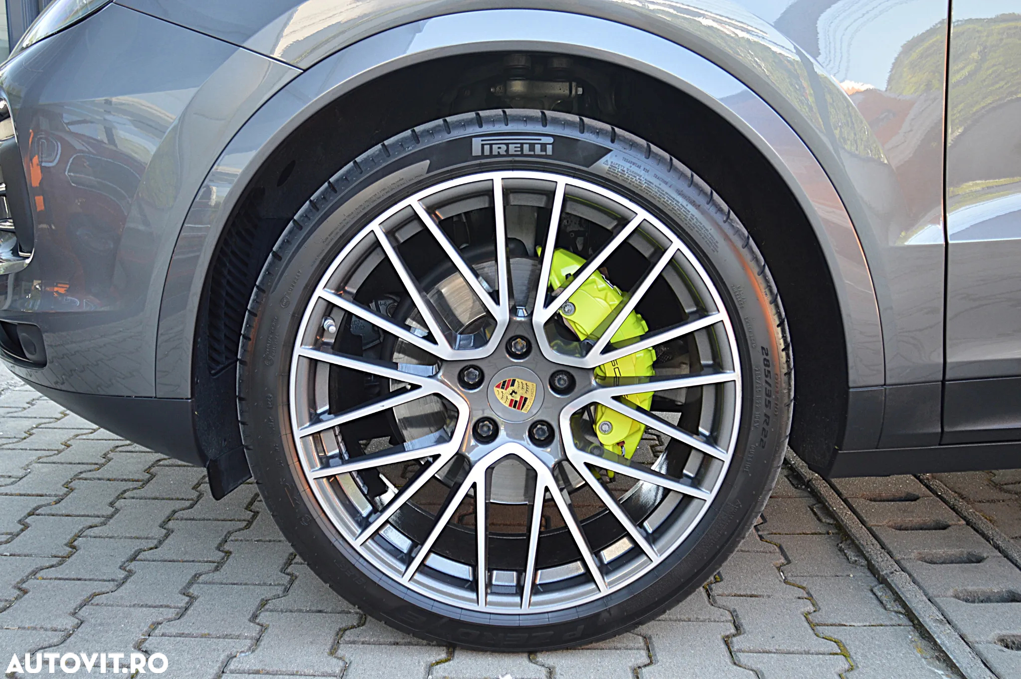 Porsche Cayenne Coupe E-Hybrid Tiptronic S Platinum Edition - 35