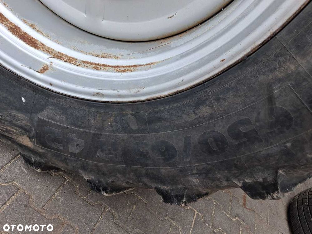 Opony 650/65R42 Michelin MULTIBIB Case Puma 185 - 8