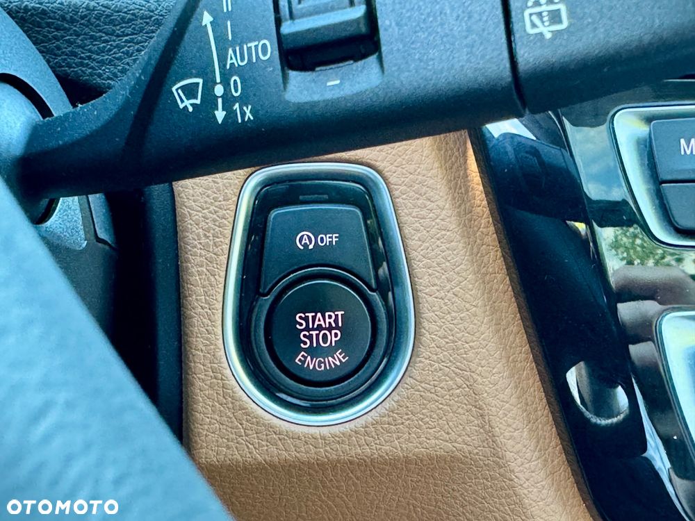 BMW Seria 3 320i GPF Luxury Line sport - 33