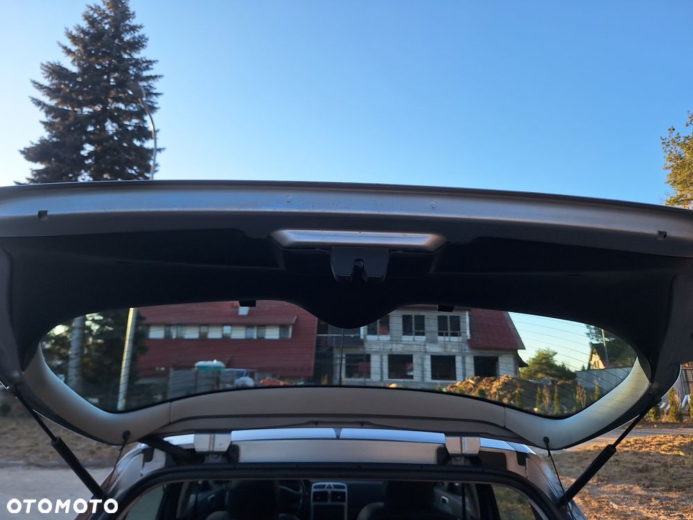 Peugeot 307 HDi 110 Sportline - 6