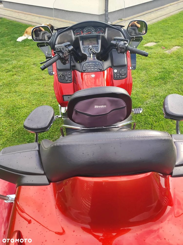 Honda GL - 11