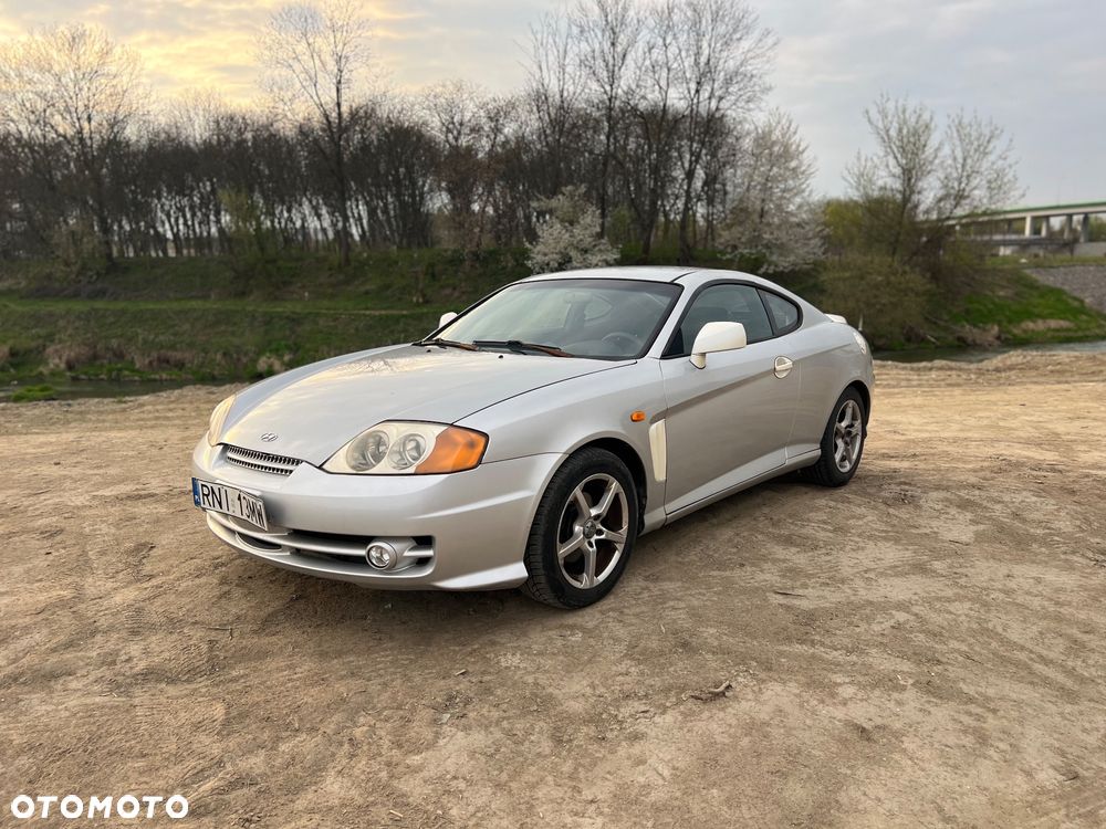 Hyundai Coupe - 5