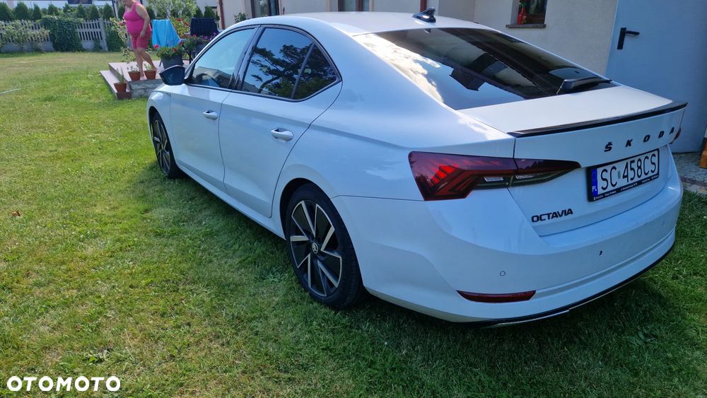 Skoda Octavia 2023 photo 3