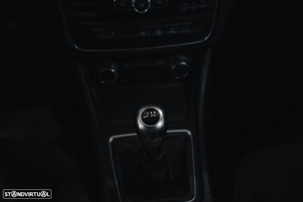 Mercedes-Benz GLA 180 CDi AMG Line - 7