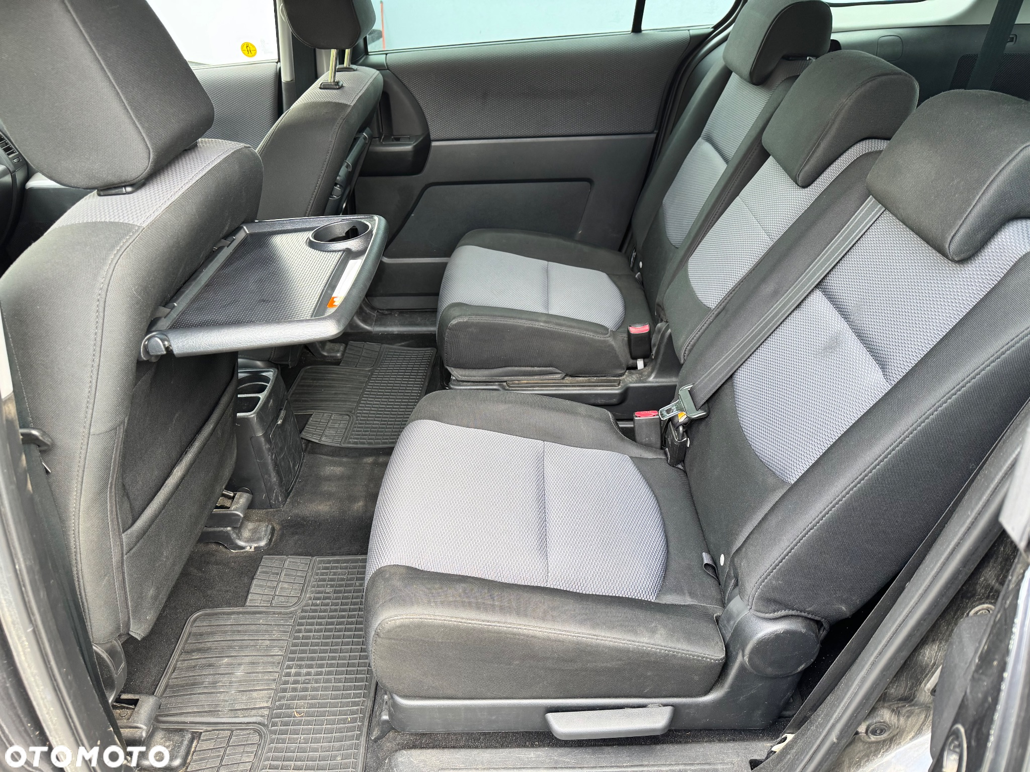 Mazda 5 - 32