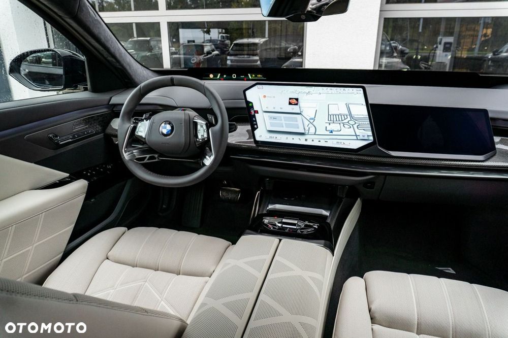 BMW Seria 7 - 17