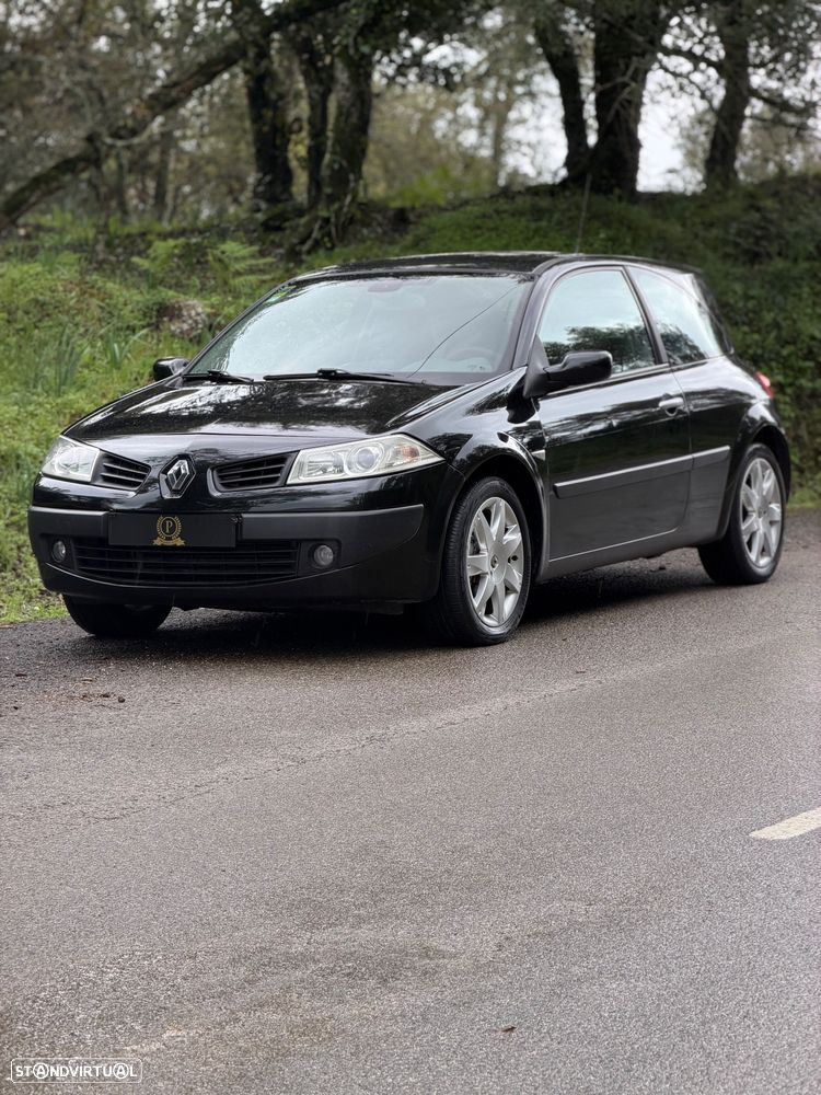 Renault Mégane 1.5 dCi Dynamique Luxe - 1