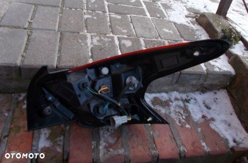 NISSAN MICRA K14 16+ LEWA TYLNA LAMPA ORYGINAŁ - 3