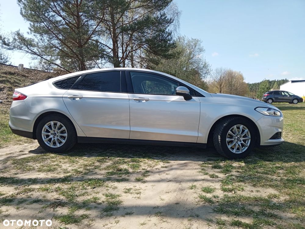Ford Mondeo 1.5 EcoBoost Ambiente Plus - 16