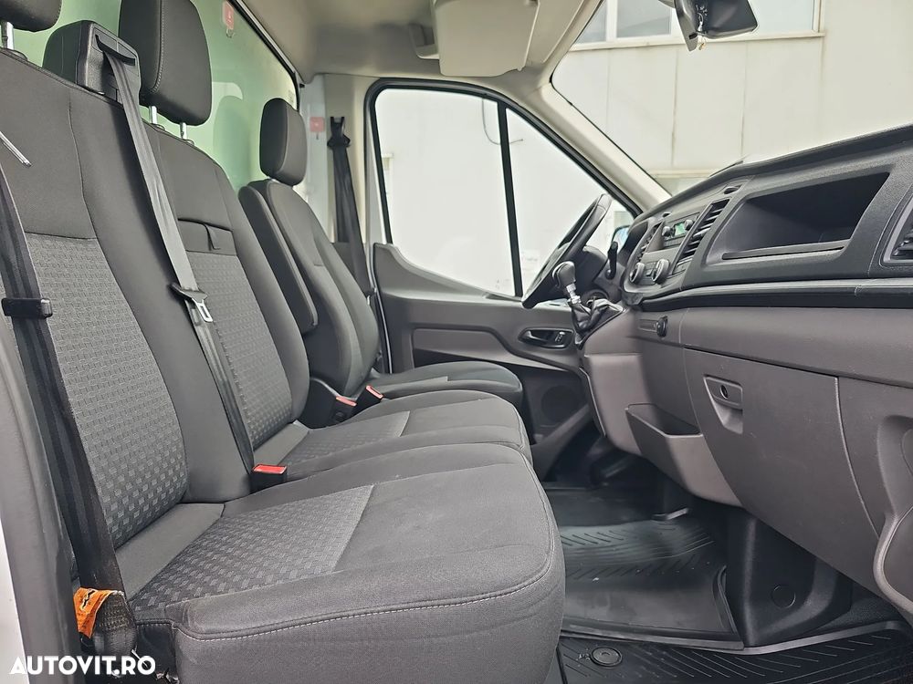 Ford TRANSIT - 11