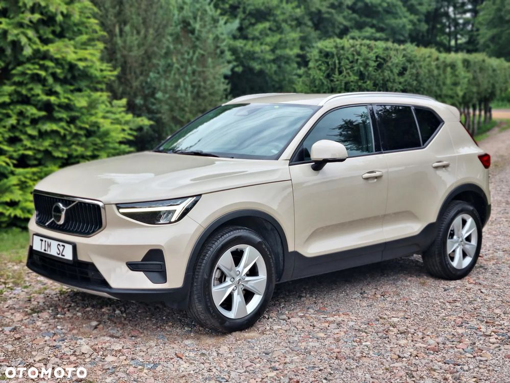 Volvo XC 40 B3 B DKG Ultra Black Edition - 9