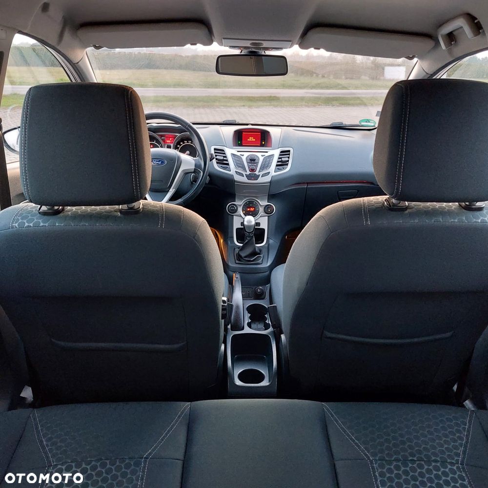 Ford Fiesta 1.25 Titanium EU5 - 25