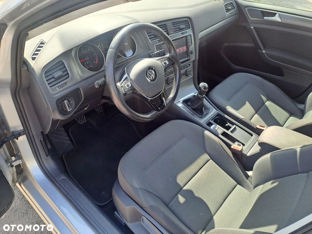 Volkswagen Golf 1.6 TDI Trendline - 10