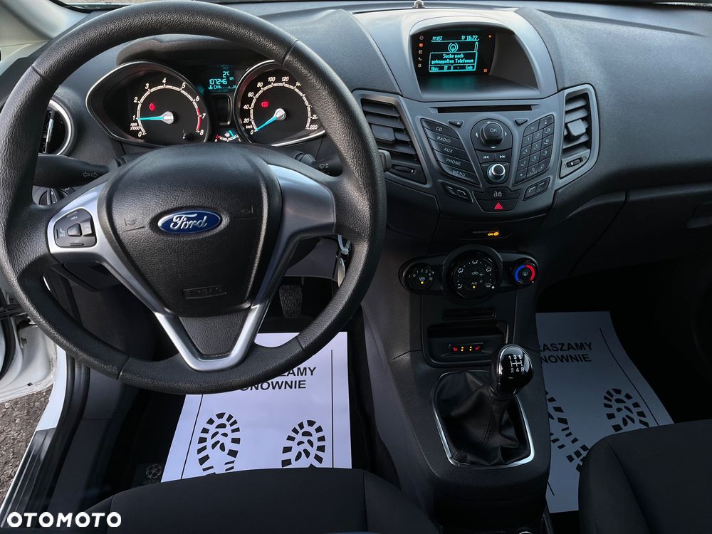 Ford Fiesta 1.0 EcoBoost Start-Stop Champions Edition - 10