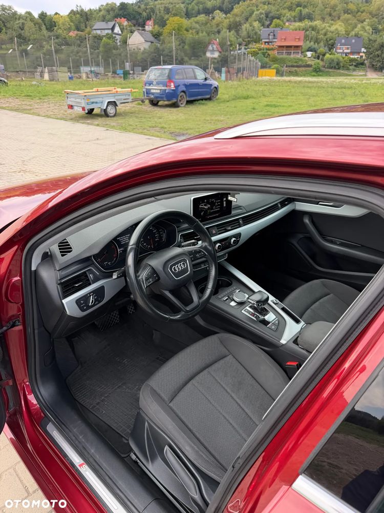 Audi A4 Avant - 8