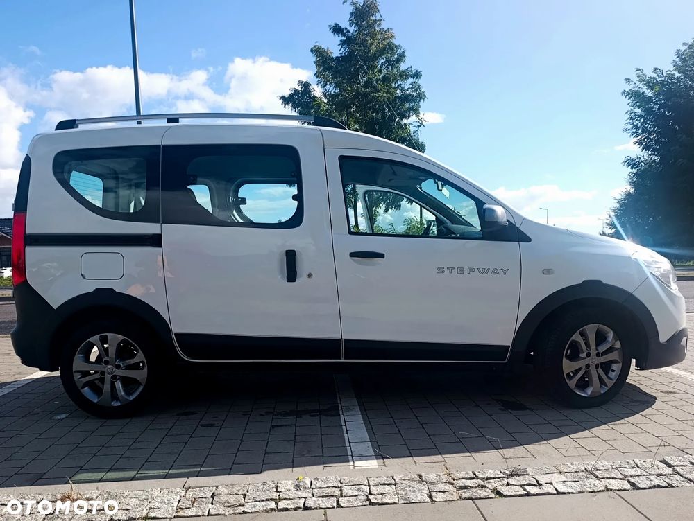 Dacia Dokker TCe 115 Stepway - 3