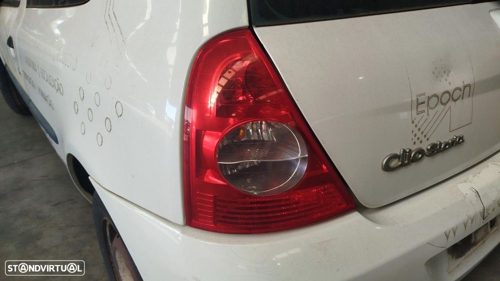 Farolim esquerdo RENAULT Clio II (BB0/1/2_, CB0/1/2_) - 1