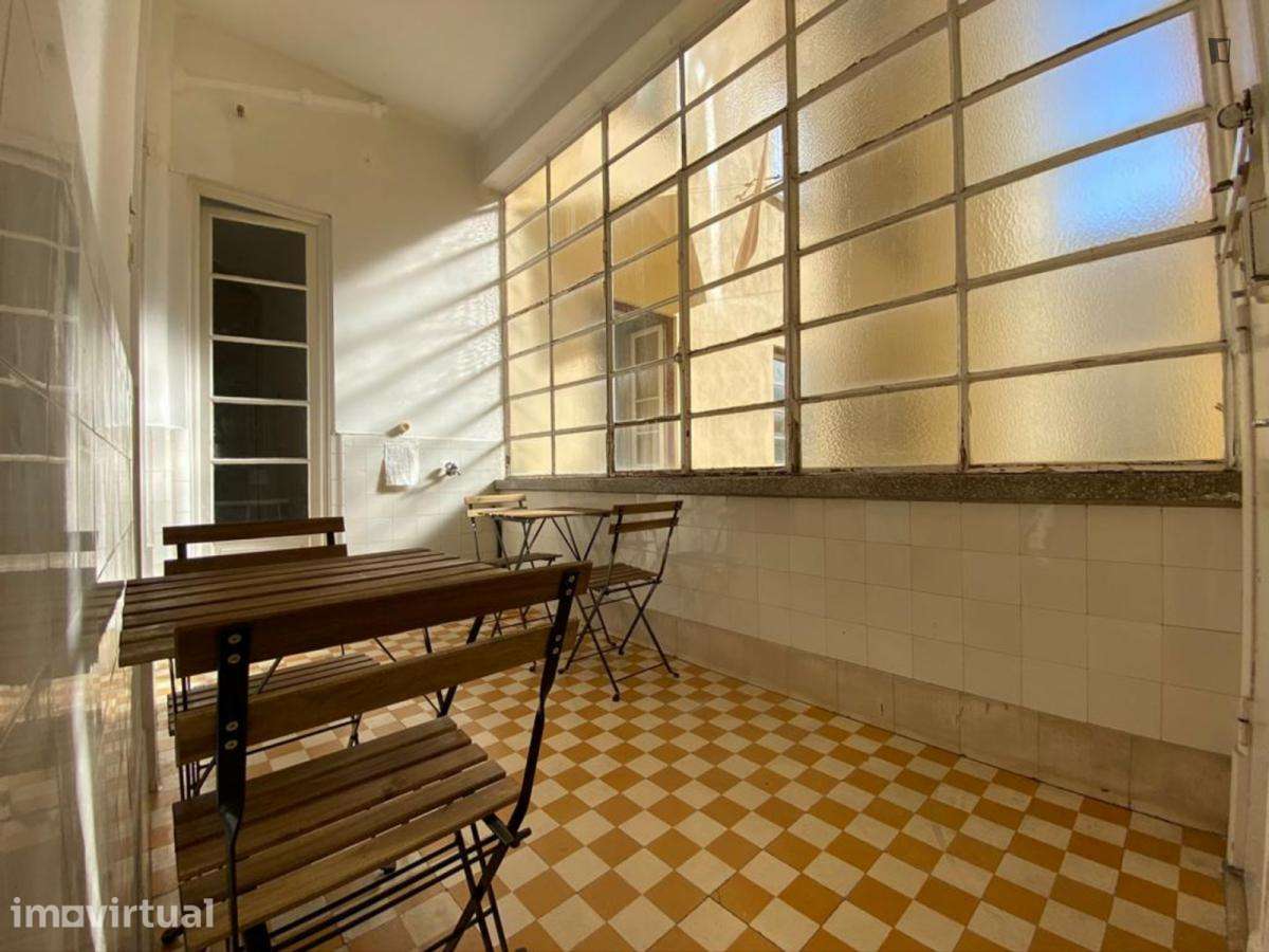Quarto - localizado em Saldanha Lisbon - Grande imagem: 5/7