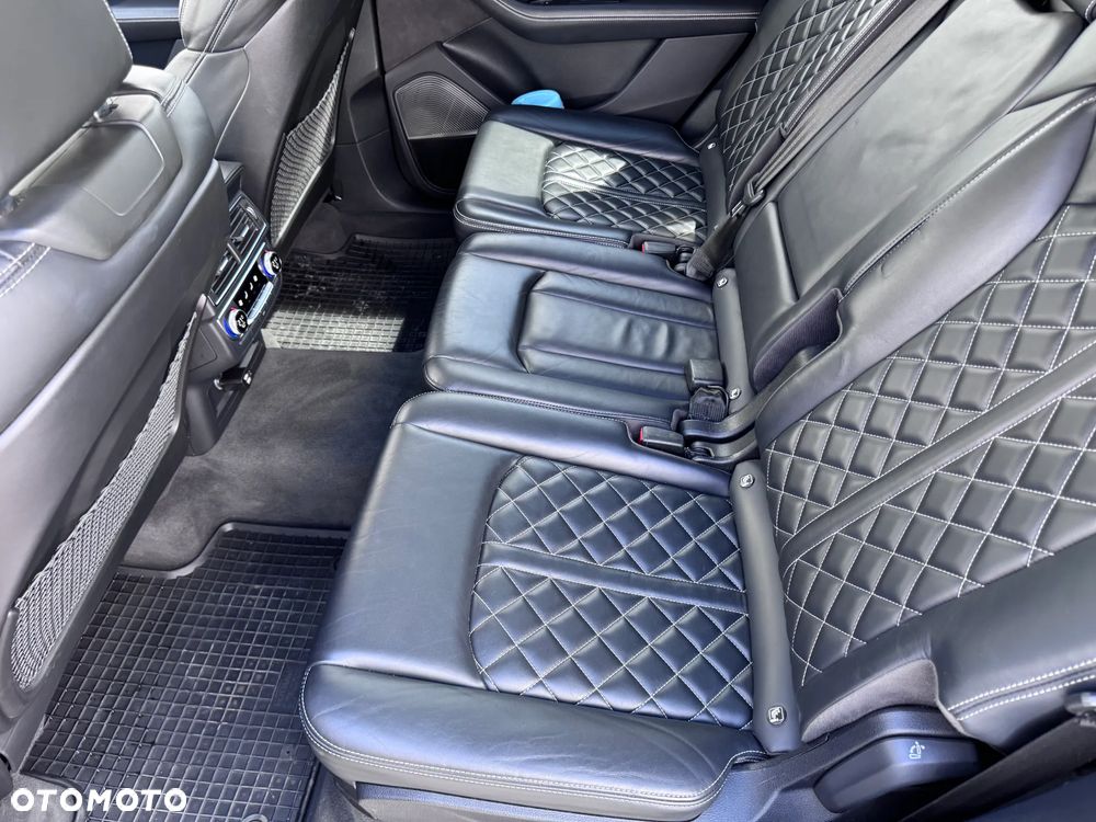 Audi SQ7 4.0 TDI Quattro Tiptronic - 14