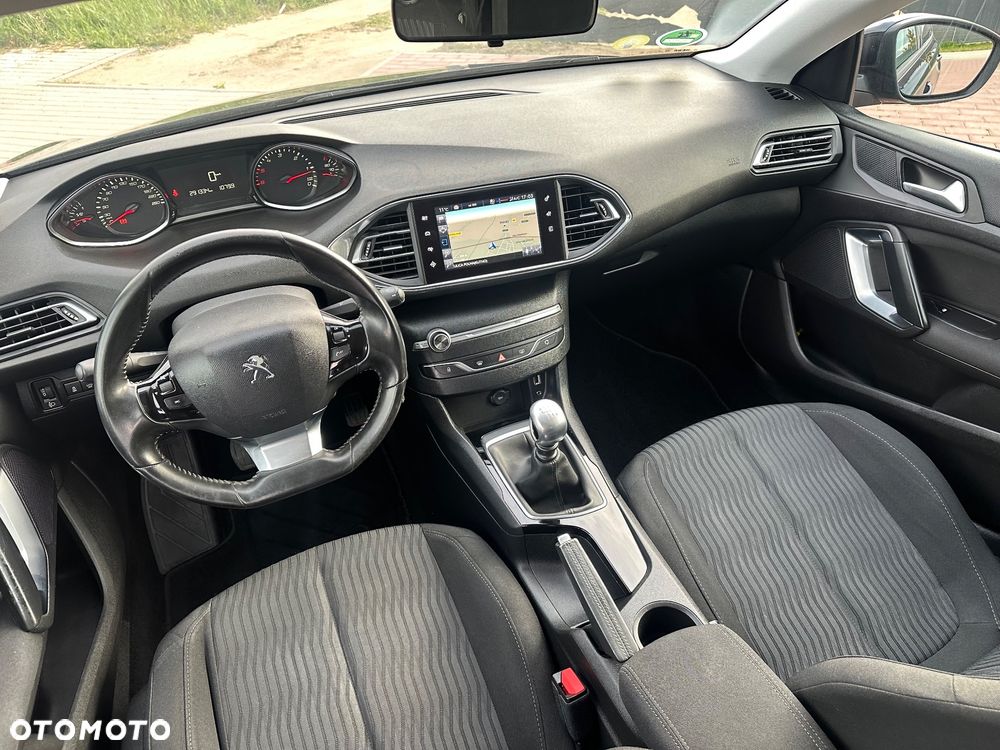 Peugeot 308 BlueHDi 120 Stop & Start Style - 28