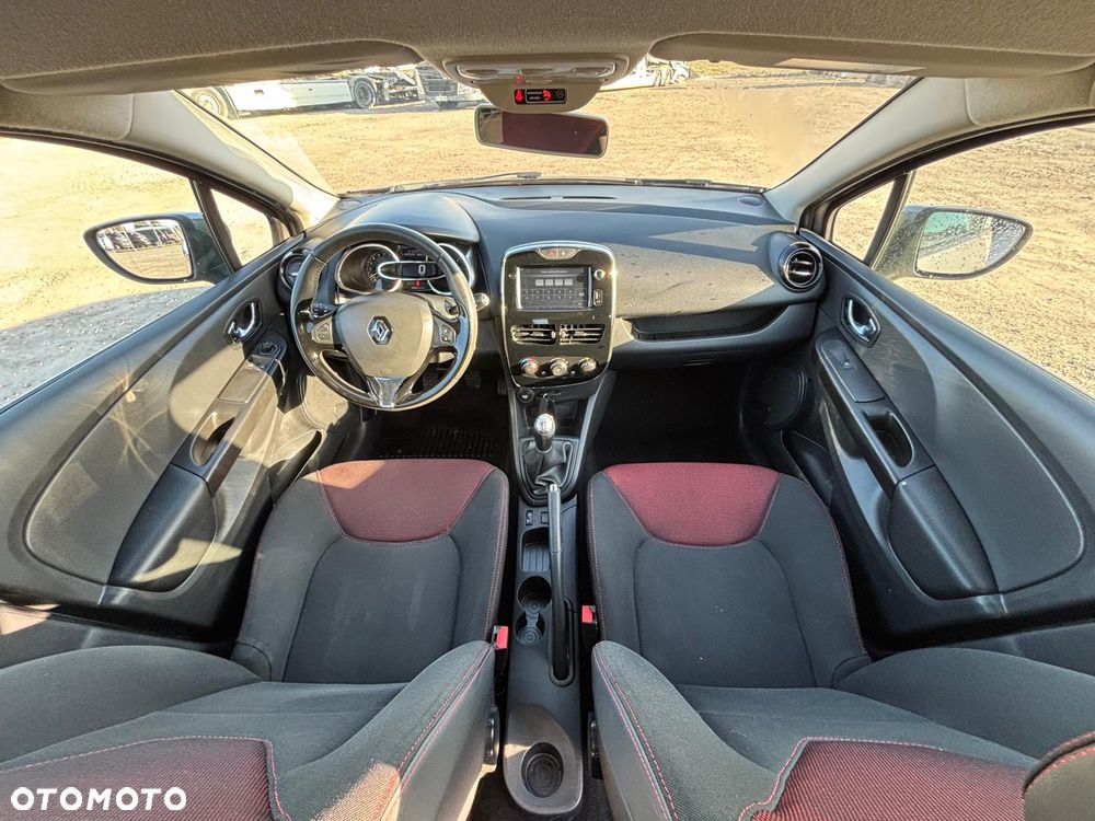 Renault Clio TCe 90 Dynamique - 12