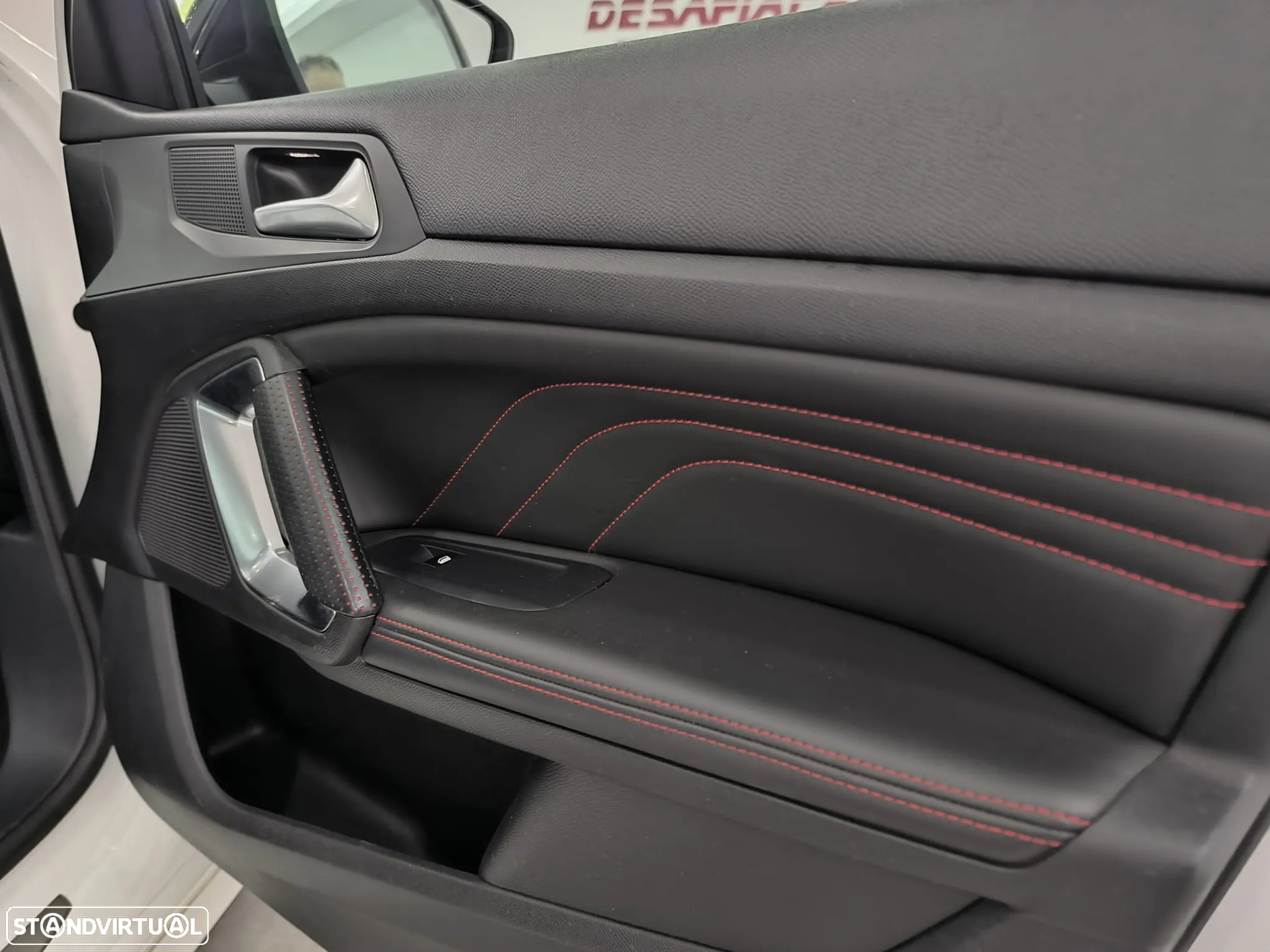 Peugeot 308 SW 2.0 BlueHDi GT Line - 23