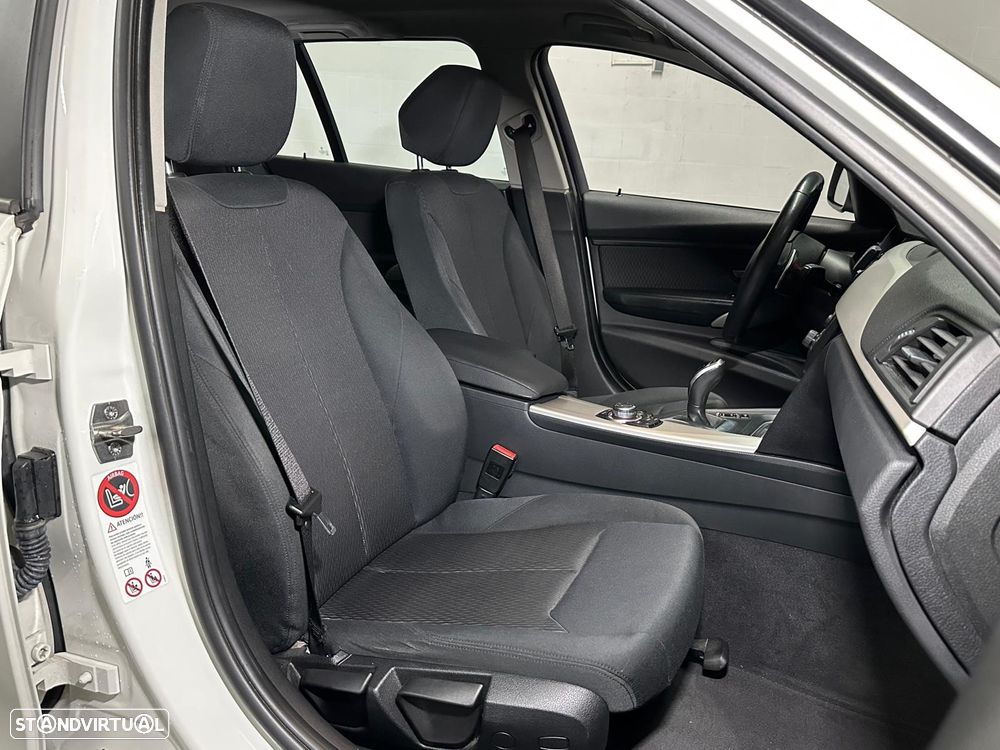 BMW 320 d Touring Sport-Aut. - 14