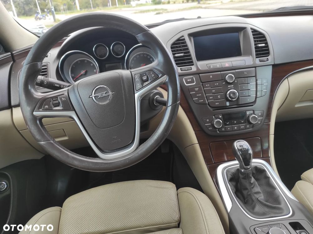Opel Insignia 2.0 CDTI - 15