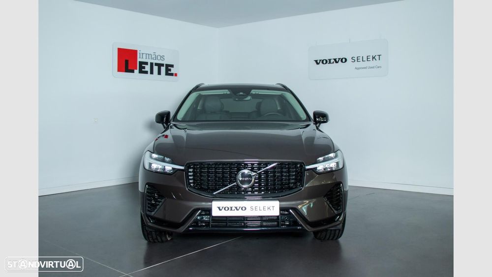 Volvo XC 60 2.0 T6 PHEV Core AWD - 3