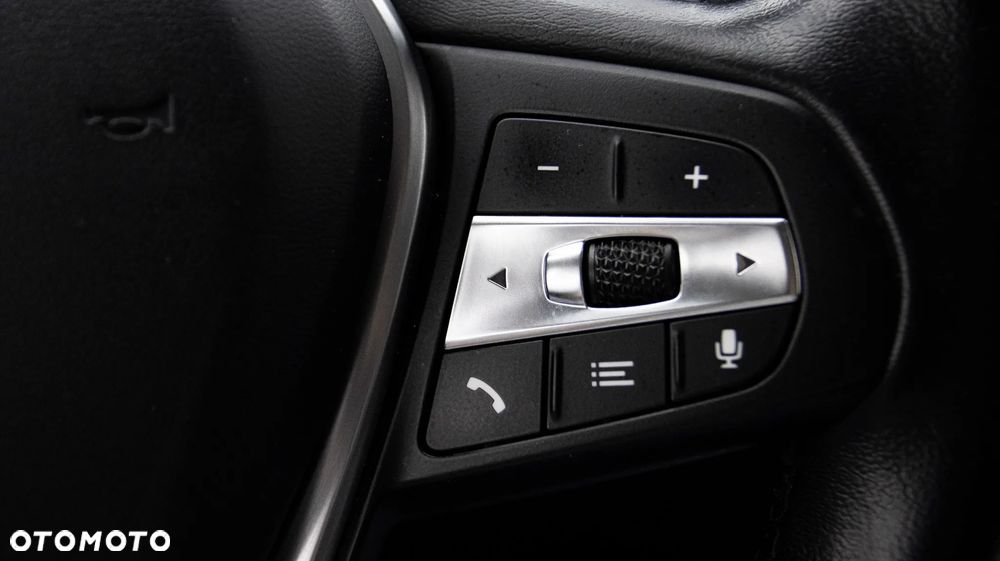 BMW Seria 3 318i M Sport sport - 21