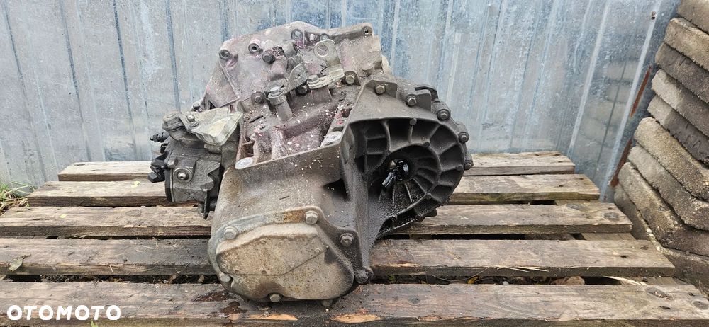 Skrzynia biegów 20ea10 Citroen C4 II B7 Peugeot 1,6 E-HDI - 3