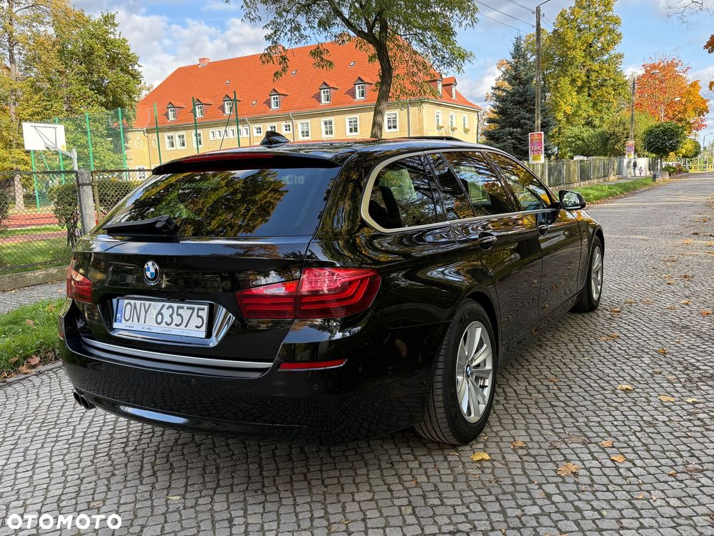 BMW Seria 5 525d Sport-Aut Modern Line - 3