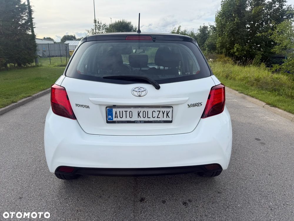 Toyota Yaris - 5